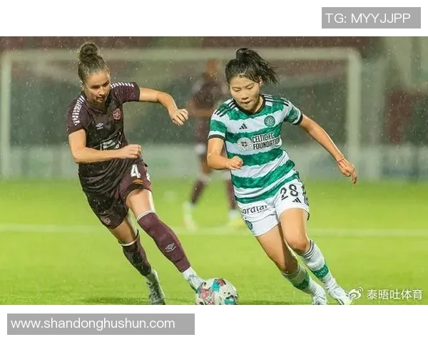 南京足球队在亚运会积分榜上以72分稳居第一名引发关注