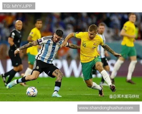 杭州羽毛球队在世界杯预选赛中的默契配合与战术分析 杭州羽毛球队在世界杯预选赛中的默契配合与战术分析