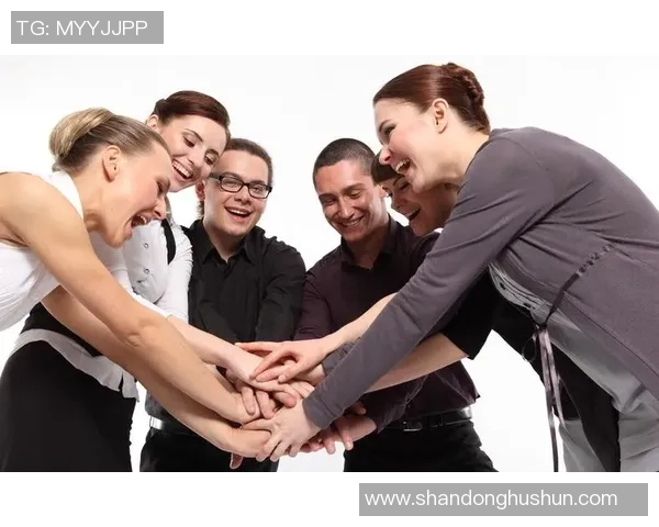 深圳乒乓球队的团队协作之道：凝聚力与默契的完美结合