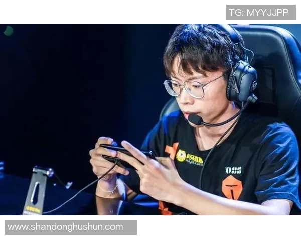 上海羽毛球队逆袭之路揭秘：从默默无闻到大满贯荣耀的奋斗历程