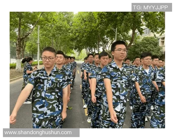 槅江足球明星队奋勇争先展现青春风采与团队精神