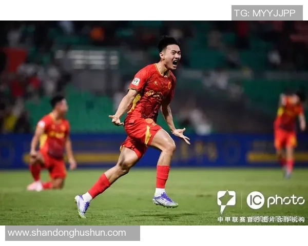 足球明星因尊重对手或特殊原因选择不庆祝进球的背后故事